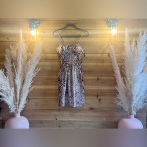 💖NWT💖 Snake Skin Bra Cup Xhilaration Dress